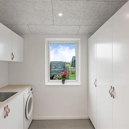 Annica - 1km From The Sea By Interhome Feriehus Løkken