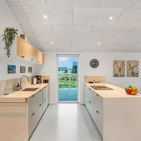 Annica - 1km From The Sea By Interhome *