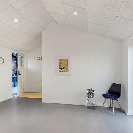 Annica - 1km From The Sea By Interhome *